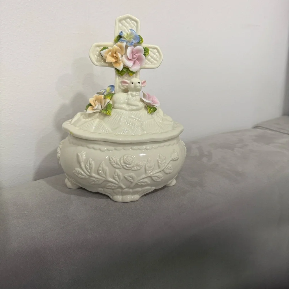 Porcelain Cross Trinket Music Box with Pastel Floral Accents Lamb Amazing Grace